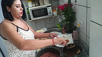 Sarah Rosa │ Cozinha Sexy │ Berinjela À Parmegiana free video