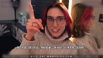 Kisscat Fucks At The Mirror Before Going To A Restaurant / Kisscat.xyz
