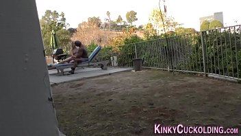 Cuckolding Babe Outdoors Rides Black Dong free video