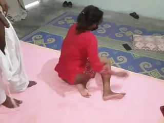 Pakistani Do Ladko Ne Ek Heera Mandi Lahore Randi Baaz Ladki Ko Pakad Ke Bahar Bahar Uski Gand Mari Full Hot Sex Video free video